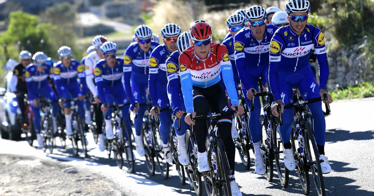 TÍM QUICK STEP FLOORS CYCLING TEAM OD NOVEJ SEZÓNY S KOMPONENTAMI PRO